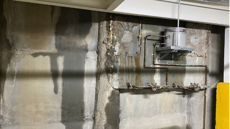 What Is The Difference Between Epoxy And Polyurethane In Concrete Crack Injection?